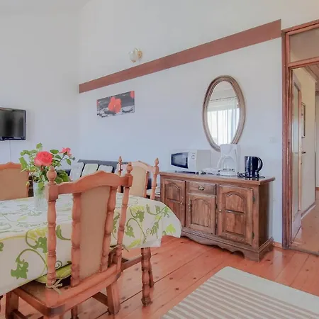 Nadja A4 Apartamento Zambratija (Istria)